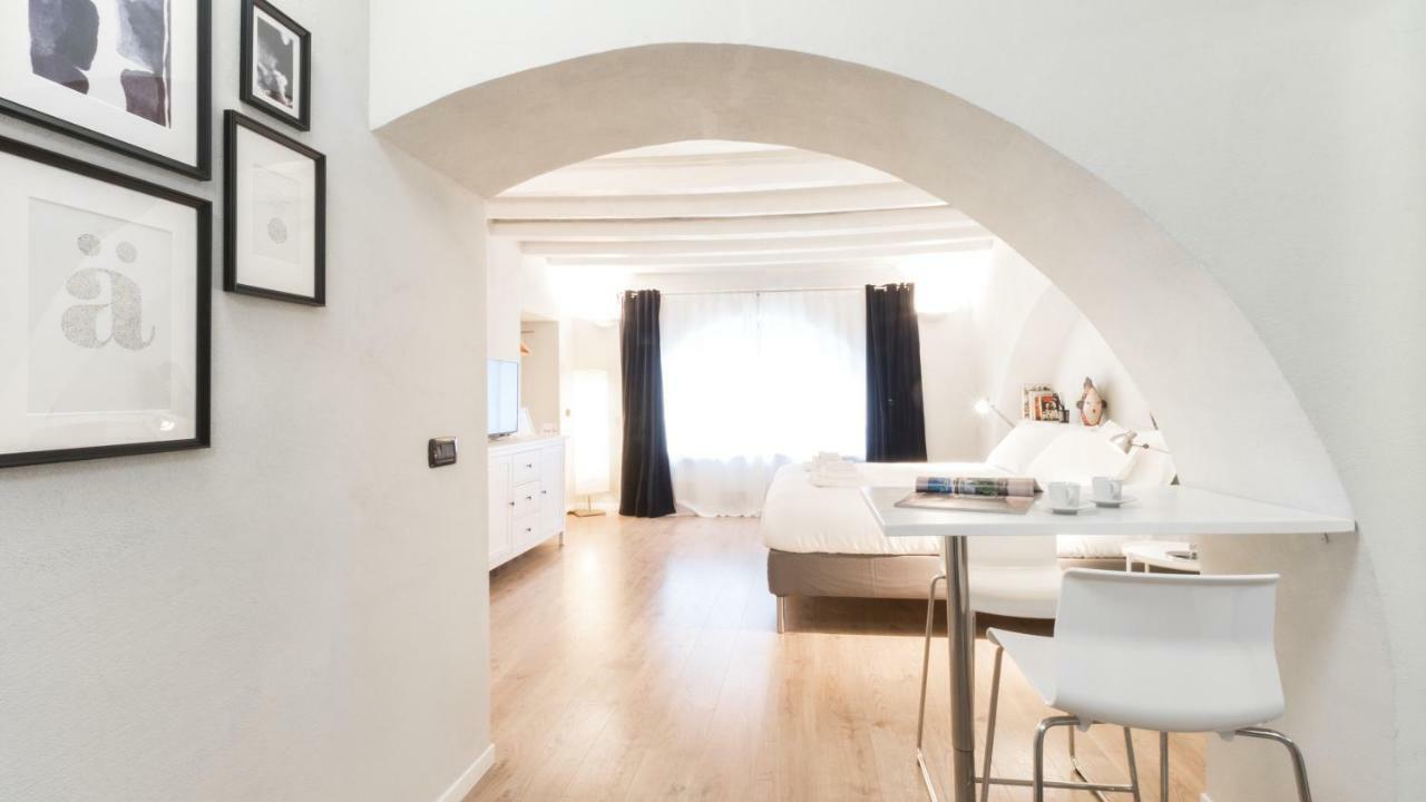 Italianway - Rosales 1 Flat Apartment Милано Екстериор снимка