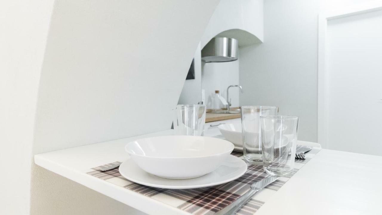 Italianway - Rosales 1 Flat Apartment Милано Екстериор снимка